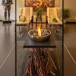 Schloss-hotel Petry 4*