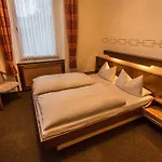 Schloss-hotel Petry 4* Treis-Karden