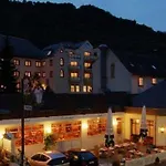Schloss-hotel Petry Hotel 4*