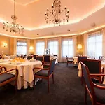 Schloss-hotel Petry Hotell Treis-Karden