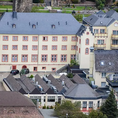 Hotel Schloss-hotel Petry 4*