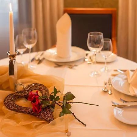 Schloss-hotel Petry Hotel