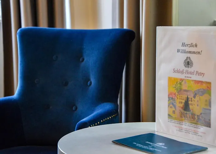 Schloss-hotel Petry 4* Treis-Karden