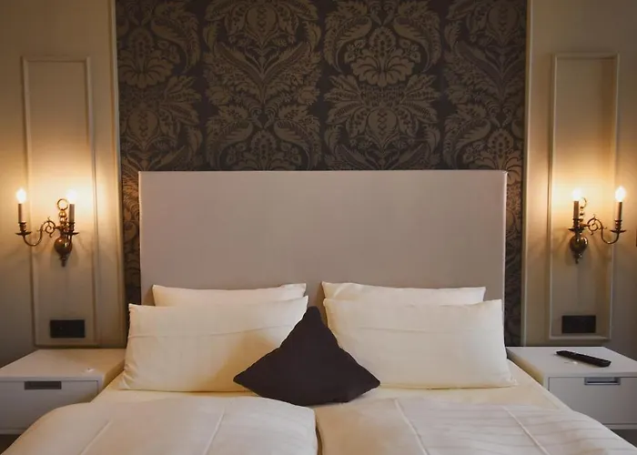 Hotel Schloß-hotel Petry 4*