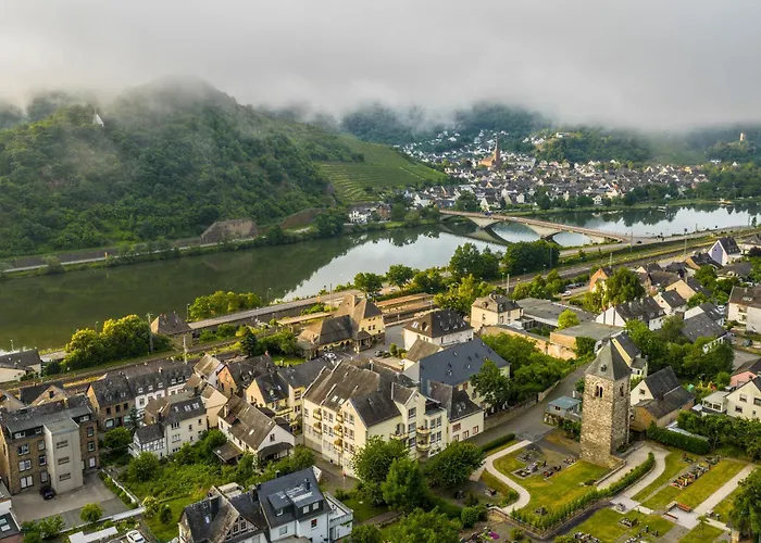 Hotel Schloss-hotel Petry 4*