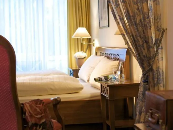 Schloß-hotel Petry Hotel