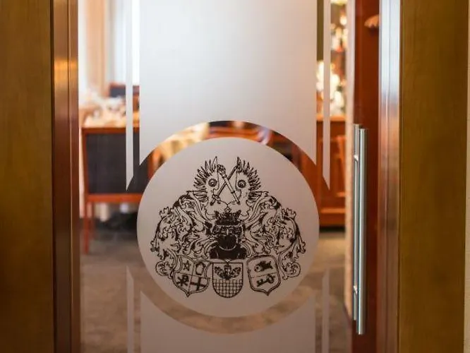 Schloss-hotel Petry Hotel