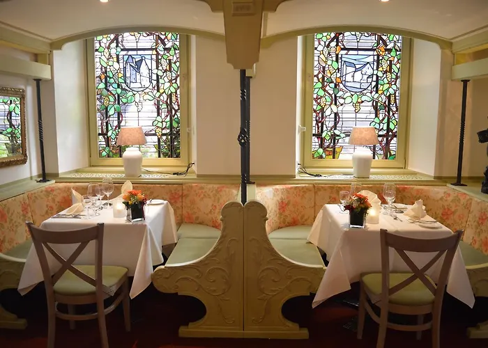 Schloß-hotel Petry Hotel 4*